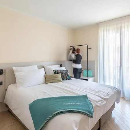 Hotel Wanderlust - & - & - Bardolino, Di Garda - Verona