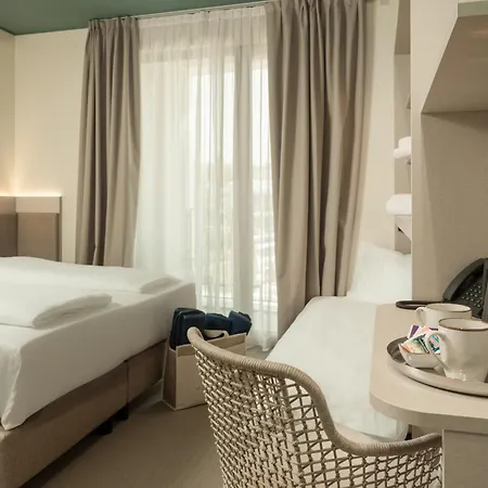 Wanderlust - & - & - Bardolino, Di Garda - Verona Ξενοδοχείο