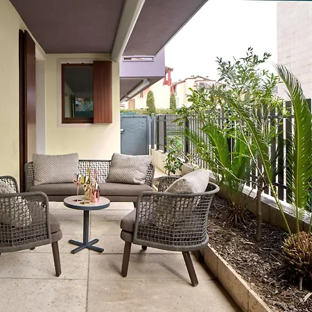 Hotel Wanderlust - & - & - Bardolino, Di Garda - Verona Bardolino