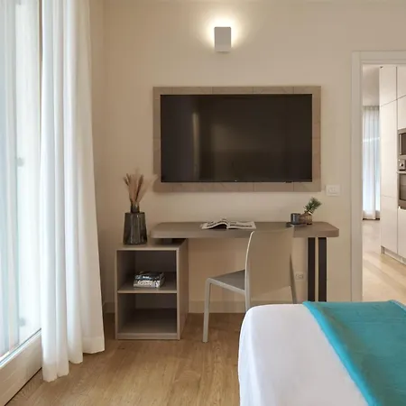 מלון Wanderlust - & - & - Bardolino, Di Garda - Verona