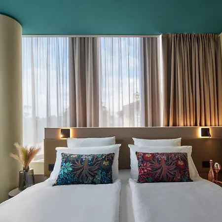 Wanderlust - & - & - Bardolino, Di Garda - Verona 4* ברדולינו