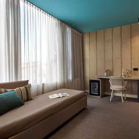 Wanderlust - & - & - Bardolino, Di Garda - Verona Hotel 4*
