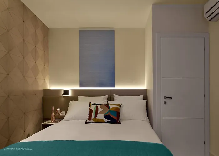 Wanderlust - & - & - Bardolino, Di Garda - Verona 4* Bardolino